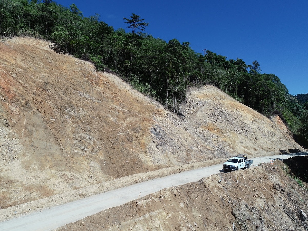 60-metre Daintree landslip tests Council crews