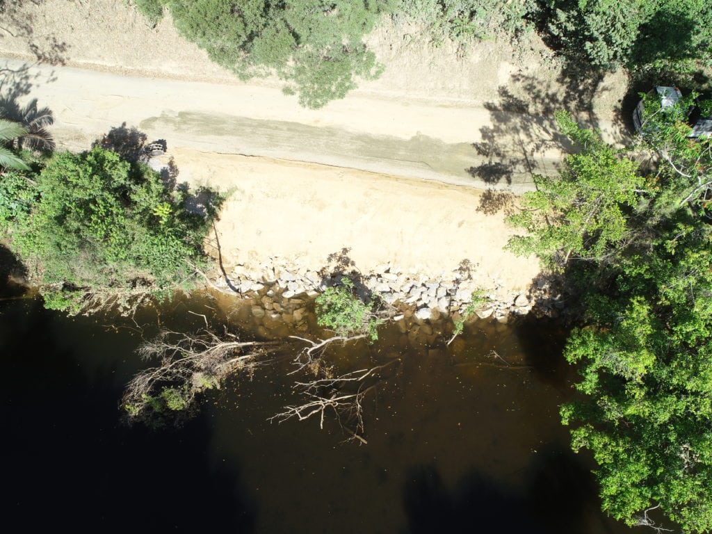 450 tonnes of rock used to repair the site.