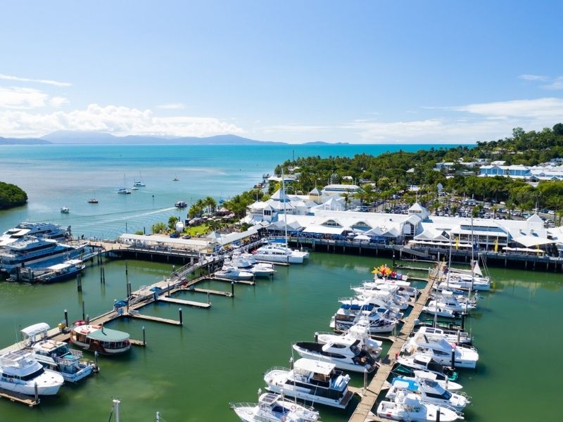 STOCK - Port Douglas Marina